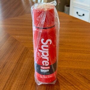 Brand new Supreme Sigg water bottle!!